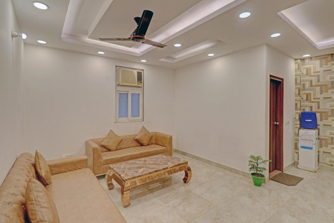 Collection O Spot Light Near Tughlakabad Station Metro Station Hotel Indraprast Ngoại thất bức ảnh