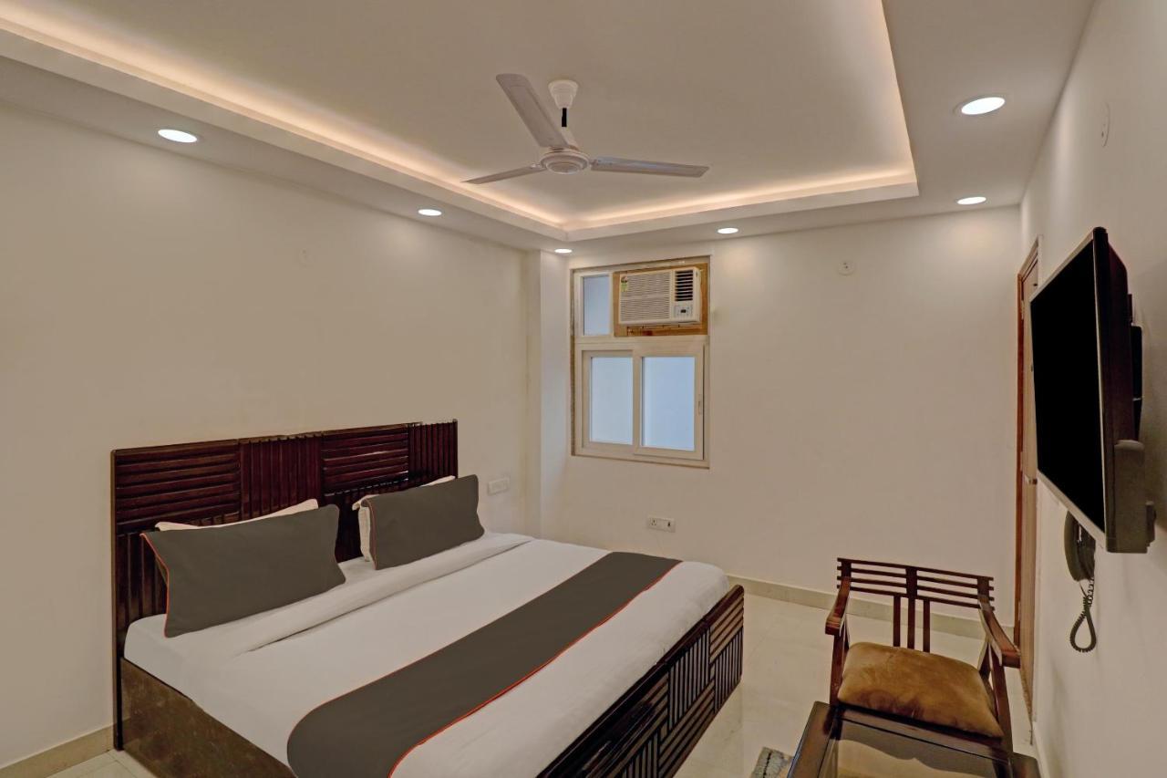 Collection O Spot Light Near Tughlakabad Station Metro Station Hotel Indraprast Ngoại thất bức ảnh